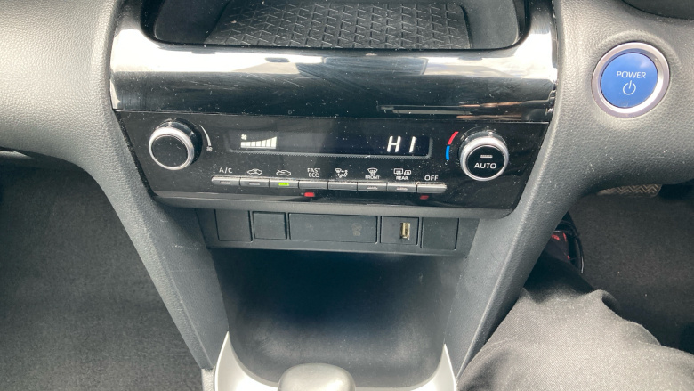 Toyota Yaris Cross 1.5 Hybrid Design 5dr CVT Hybrid Estate
